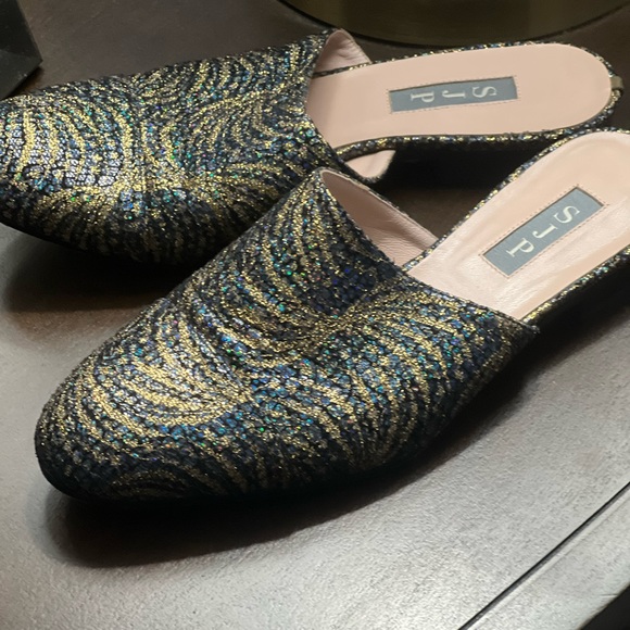 Gorgeous tapestry SJP Mules - Picture 2 of 3
